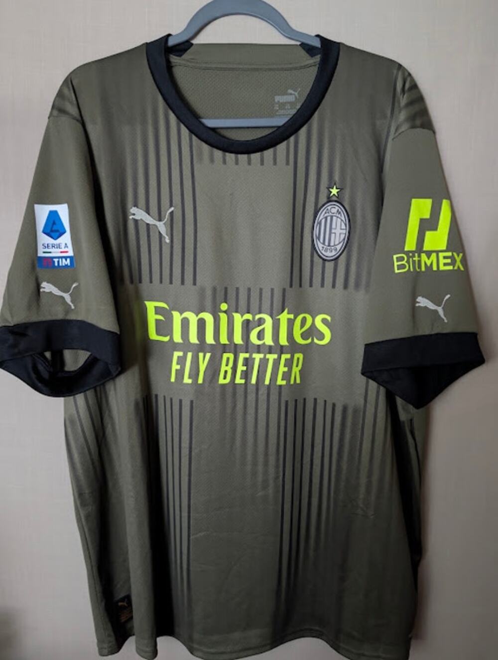 AC Milan Ibrahimovic Puma Vintage Jersey XXL